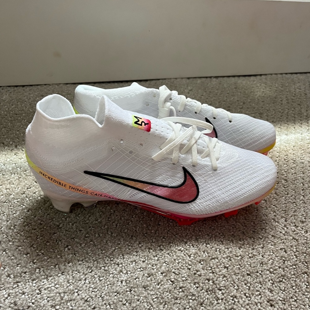 2023
Marcus Rashford x Zoom Mercurial Superfly 9 Elite FG 'Better Believe It'